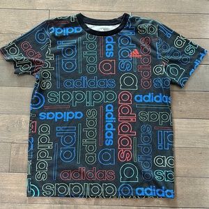 Adidas tee